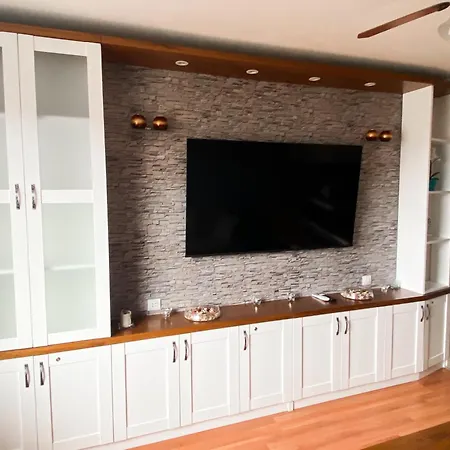 Belvedere Club H70 Apartment