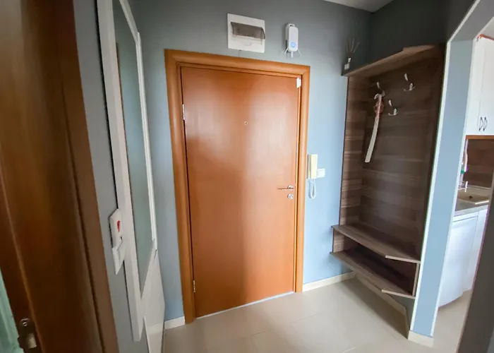 Апартамент Belvedere Club H70