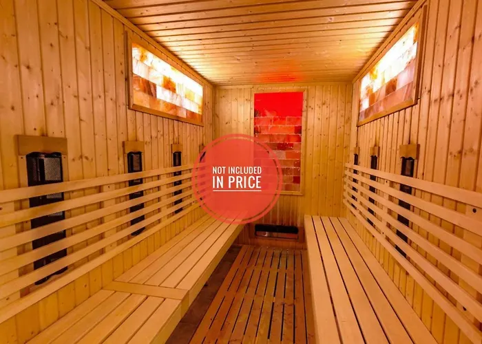 Belvedere Club H70 Apartment