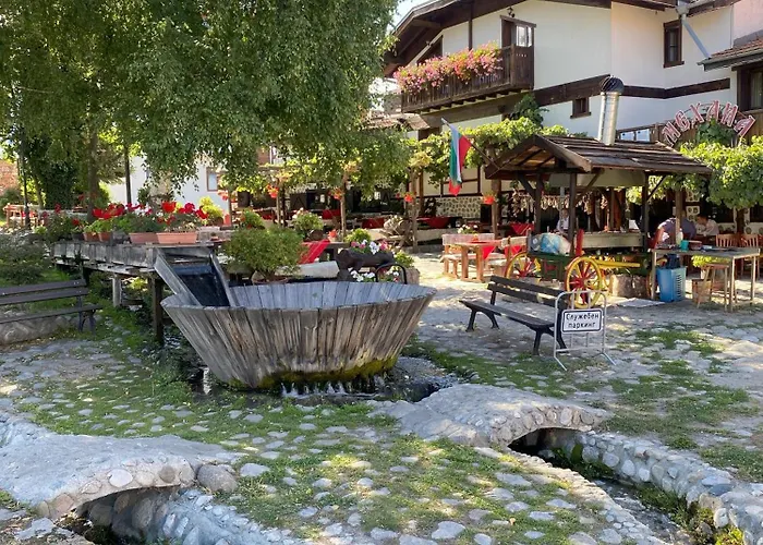 Belvedere Club H70 Apartment